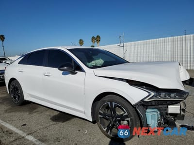 Czwarte zdjęcie samochodu z boku: 2023 KIA K5 GT LINE VIN:5XXG64J29PG174274 - miniatura