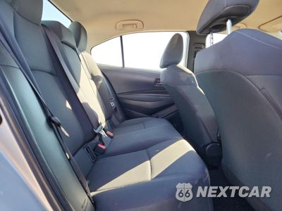 Zdjęcie 10 z 14 samochodu: 2022 TOYOTA COROLLA LE VIN:JTDEPMAE3N3020445 - miniatura