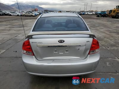 Zdjęcie 6 z 12 samochodu: 2008 KIA SPECTRA LX VIN:KNAFE122X85499286 - miniatura