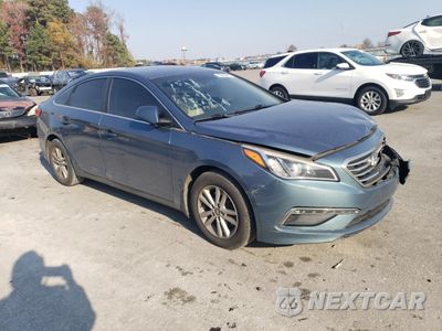 Czwarte zdjęcie samochodu z boku: 2015 HYUNDAI SONATA SE VIN:5NPE24AF4FH196966 - miniatura