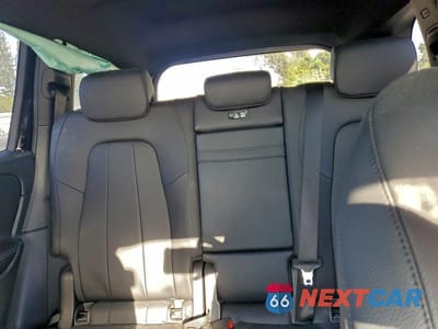 Zdjęcie 10 z 13 samochodu: 2023 MERCEDES-BENZ GLB 250 VIN:W1N4M4GB1PW302465 - miniatura