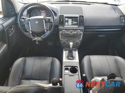 Zdjęcie 8 z 12 samochodu: 2013 LAND ROVER LR2 HSE VIN:SALFR2BG7DH365183 - miniatura