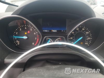 Zdjęcie 9 z 15 samochodu: 2017 FORD ESCAPE SE VIN:1FMCU9G95HUB25781 - miniatura