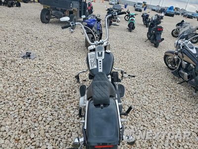 Zdjęcie 6 z 9 samochodu: 2018 HARLEY-DAVIDSON FLFBS FAT BOY 114 VIN:1HD1YGK37JC018734 - miniatura
