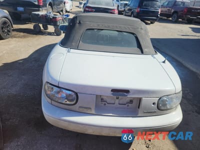 Zdjęcie 6 z 14 samochodu: 1992 MAZDA MX-5 MIATA VIN:JM1NA3511N0323874 - miniatura