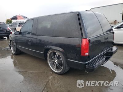 Drugie zdjęcie samochodu z przodu: 1997 CHEVROLET TAHOE K1500 VIN:3GNEK18R5VG155386 - miniatura