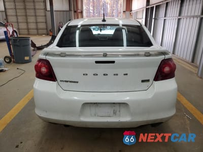 Zdjęcie 6 z 12 samochodu: 2011 DODGE AVENGER MAINSTREET VIN:1B3BD1FG9BN586518 - miniatura
