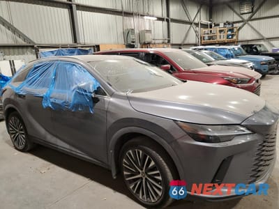 Czwarte zdjęcie samochodu z boku: 2023 LEXUS RX 350H BASE VIN:2T2BBMCA0PC006326 - miniatura