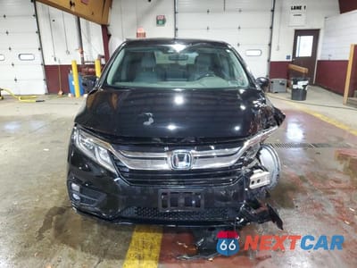 Piąte zdjęcie samochodu w środku: 2020 HONDA ODYSSEY EXL VIN:5FNRL6H77LB020089 - miniatura