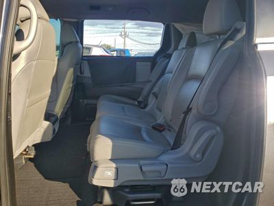Zdjęcie 11 z 16 samochodu: 2018 HONDA ODYSSEY EXL VIN:5FNRL6H71JB091124 - miniatura