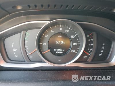 Zdjęcie 9 z 14 samochodu: 2016 VOLVO XC60 T5 VIN:YV440MDJ9G2856114 - miniatura