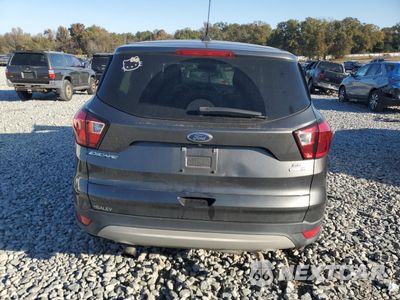 Zdjęcie 6 z 15 samochodu: 2019 FORD ESCAPE SE VIN:1FMCU9GDXKUB43477 - miniatura