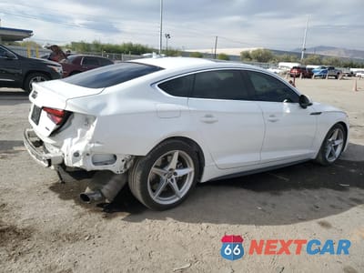 Trzecie zdjęcie samochodu z tyłu: 2019 AUDI A5 PREMIUM S LINE VIN:WAUDNCF50KA068526 - miniatura