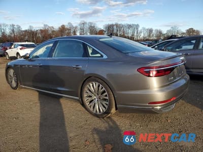 Drugie zdjęcie samochodu z przodu: 2019 AUDI A8 L VIN:WAU8DAF82KN001759 - miniatura