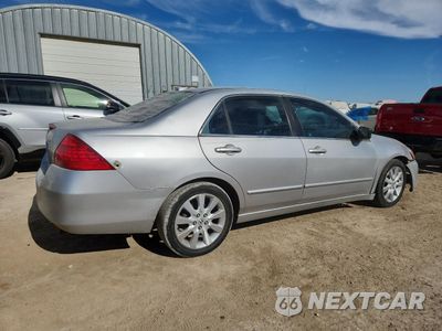 Trzecie zdjęcie samochodu z tyłu: 2007 HONDA ACCORD EX VIN:1HGCM56727A149776 - miniatura
