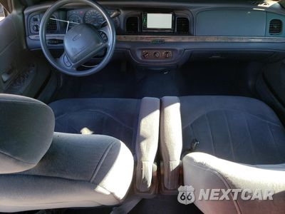 Zdjęcie 8 z 14 samochodu: 1999 FORD CROWN VICTORIA VIN:2FAFP73W3XX135635 - miniatura