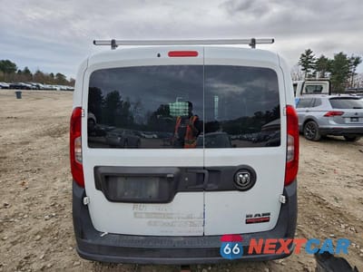 Zdjęcie 6 z 14 samochodu: 2015 RAM PROMASTER DELIVERY VAN VIN:ZFBERFAT9F6976391 - miniatura