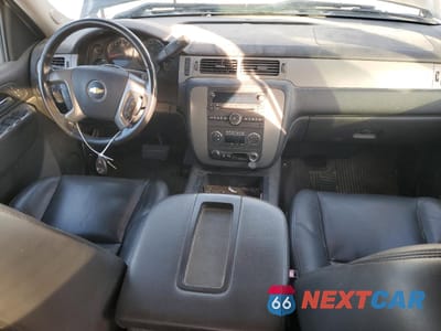 Zdjęcie 8 z 14 samochodu: 2012 CHEVROLET SILVERADO K3500 LTZ VIN:1GC4K1CG5CF223680 - miniatura