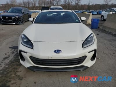 Piąte zdjęcie samochodu w środku: 2022 SUBARU BRZ LIMITED VIN:JF1ZDBF17N8700667 - miniatura