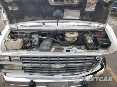 Zdjęcie 12 z 15 samochodu: 1995 CHEVROLET G20 VIN:1GCEG25KXSF102638 - miniatura