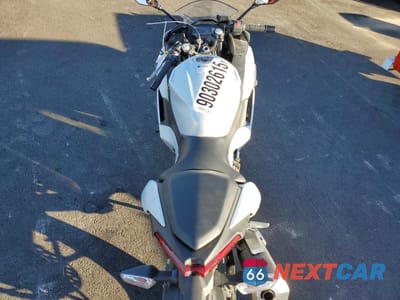 Zdjęcie 6 z 11 samochodu: 2024 KAWASAKI EX500 VIN:ML5EXGG1XRDA18209 - miniatura