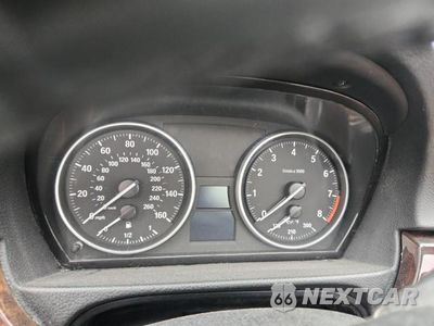 Zdjęcie 9 z 11 samochodu: 2007 BMW 335 I VIN:WBAWB73597P033078 - miniatura