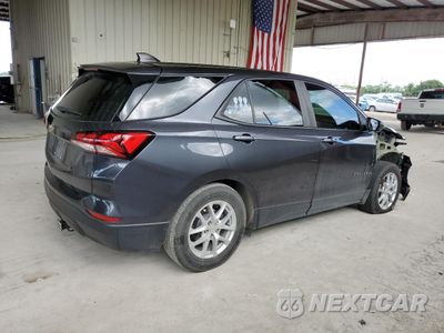 Trzecie zdjęcie samochodu z tyłu: 2022 CHEVROLET EQUINOX LS VIN:3GNAXHEV3NS213339 - miniatura