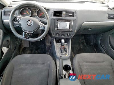 Zdjęcie 8 z 11 samochodu: 2017 VOLKSWAGEN JETTA S VIN:3VW2B7AJ3HM307140 - miniatura