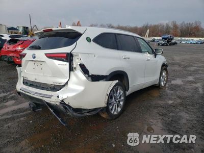 Trzecie zdjęcie samochodu z tyłu: 2023 TOYOTA HIGHLANDER HYBRID LIMITED VIN:5TDXBRCH7PS571488 - miniatura
