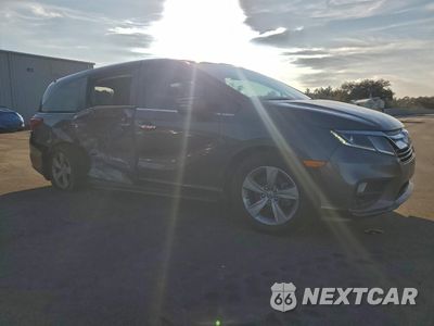 Czwarte zdjęcie samochodu z boku: 2018 HONDA ODYSSEY EXL VIN:5FNRL6H71JB091124 - miniatura