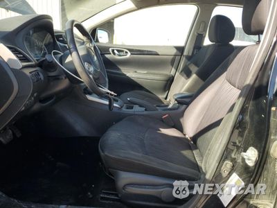 Zdjęcie 7 z 15 samochodu: 2018 NISSAN SENTRA S VIN:3N1AB7AP6JL613928 - miniatura