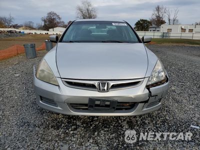 Piąte zdjęcie samochodu w środku: 2007 HONDA ACCORD LX VIN:JHMCM56477C016888 - miniatura