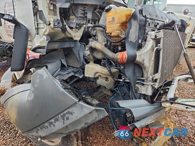 Zdjęcie 9 z 10 samochodu: 2019 INTERNATIONAL RH613 VIN:3HSDWTZR2KN610034 - miniatura
