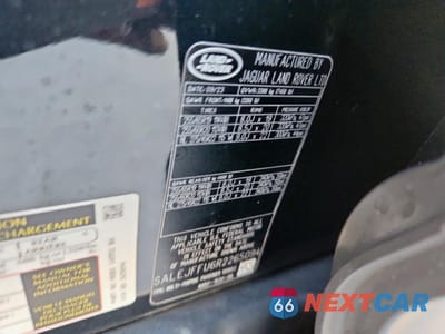 Zdjęcie 13 z 16 samochodu: 2024 LAND ROVER DEFENDER 130 S VIN:SALEJFFU6R2265094 - miniatura