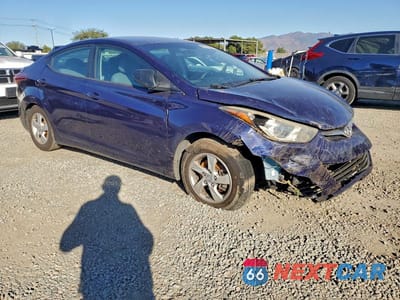 Czwarte zdjęcie samochodu z boku: 2014 HYUNDAI ELANTRA SE VIN:5NPDH4AE9EH530778 - miniatura