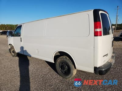 Drugie zdjęcie samochodu z przodu: 2015 CHEVROLET EXPRESS G2 DELIVERY VAN VIN:1GCWGGCF4F1263870 - miniatura