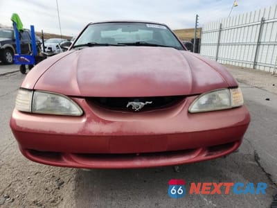 Piąte zdjęcie samochodu w środku: 1997 FORD MUSTANG GT VIN:1FALP42X1VF129935 - miniatura