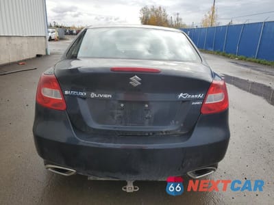 Zdjęcie 6 z 12 samochodu: 2012 SUZUKI KIZASHI SE VIN:JS2RF9A32C6100580 - miniatura