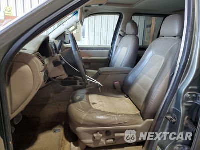 Zdjęcie 7 z 13 samochodu: 2004 FORD EXPLORER EDDIE BAUER VIN:1FMZU74W24UB46025 - miniatura