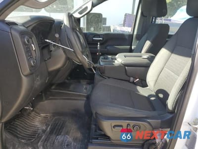 Zdjęcie 7 z 11 samochodu: 2022 CHEVROLET SILVERADO FLATBED TRUCK VIN:1GB4YSEY9NF188532 - miniatura