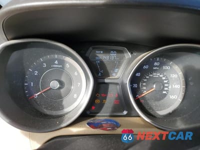 Zdjęcie 9 z 11 samochodu: 2013 HYUNDAI ELANTRA GLS VIN:5NPDH4AE8DH240014 - miniatura