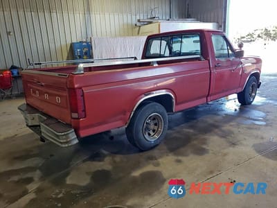 Trzecie zdjęcie samochodu z tyłu: 1986 FORD F150 VIN:1FTCF15N8GNB53874 - miniatura