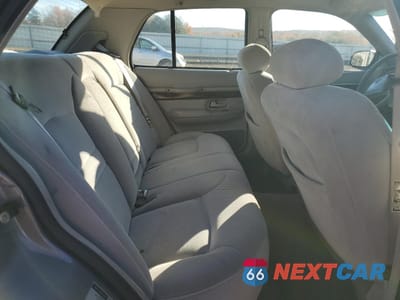 Zdjęcie 10 z 14 samochodu: 1999 MERCURY GRAND MARQUIS LS VIN:2MEFM75W9XX658186 - miniatura
