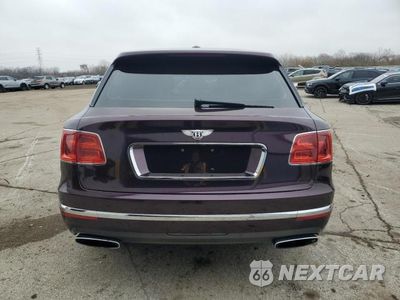 Zdjęcie 6 z 14 samochodu: 2018 BENTLEY BENTAYGA VIN:SJAAC2ZV0JC019042 - miniatura