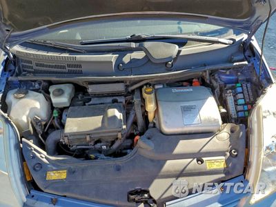 Zdjęcie 12 z 13 samochodu: 2005 TOYOTA PRIUS VIN:JTDKB20U857030833 - miniatura