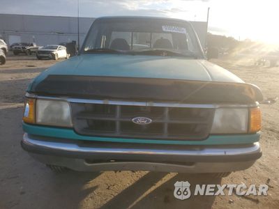 Piąte zdjęcie samochodu w środku: 1994 FORD RANGER SUPER CAB VIN:1FTCR14A1RPB07879 - miniatura
