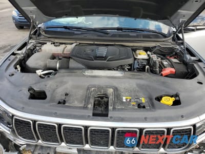 Zdjęcie 12 z 13 samochodu: 2024 JEEP WAGONEER SERIES I VIN:1C4SJVAPXRS121358 - miniatura