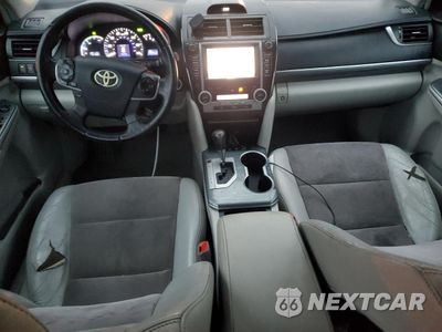 Zdjęcie 8 z 13 samochodu: 2012 TOYOTA CAMRY HYBRID VIN:4T1BD1FK8CU007654 - miniatura