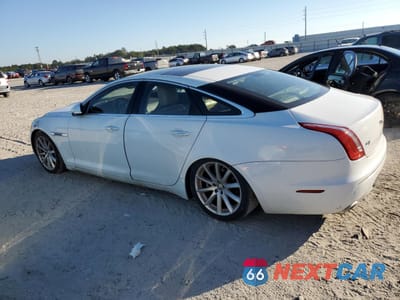 Drugie zdjęcie samochodu z przodu: 2011 JAGUAR XJ VIN:SAJWA1CB6BLV05991 - miniatura