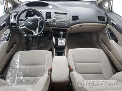 Zdjęcie 8 z 14 samochodu: 2009 HONDA CIVIC LX VIN:2HGFA16539H521384 - miniatura